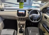 2025 Renault Triber 1.0 Evolution